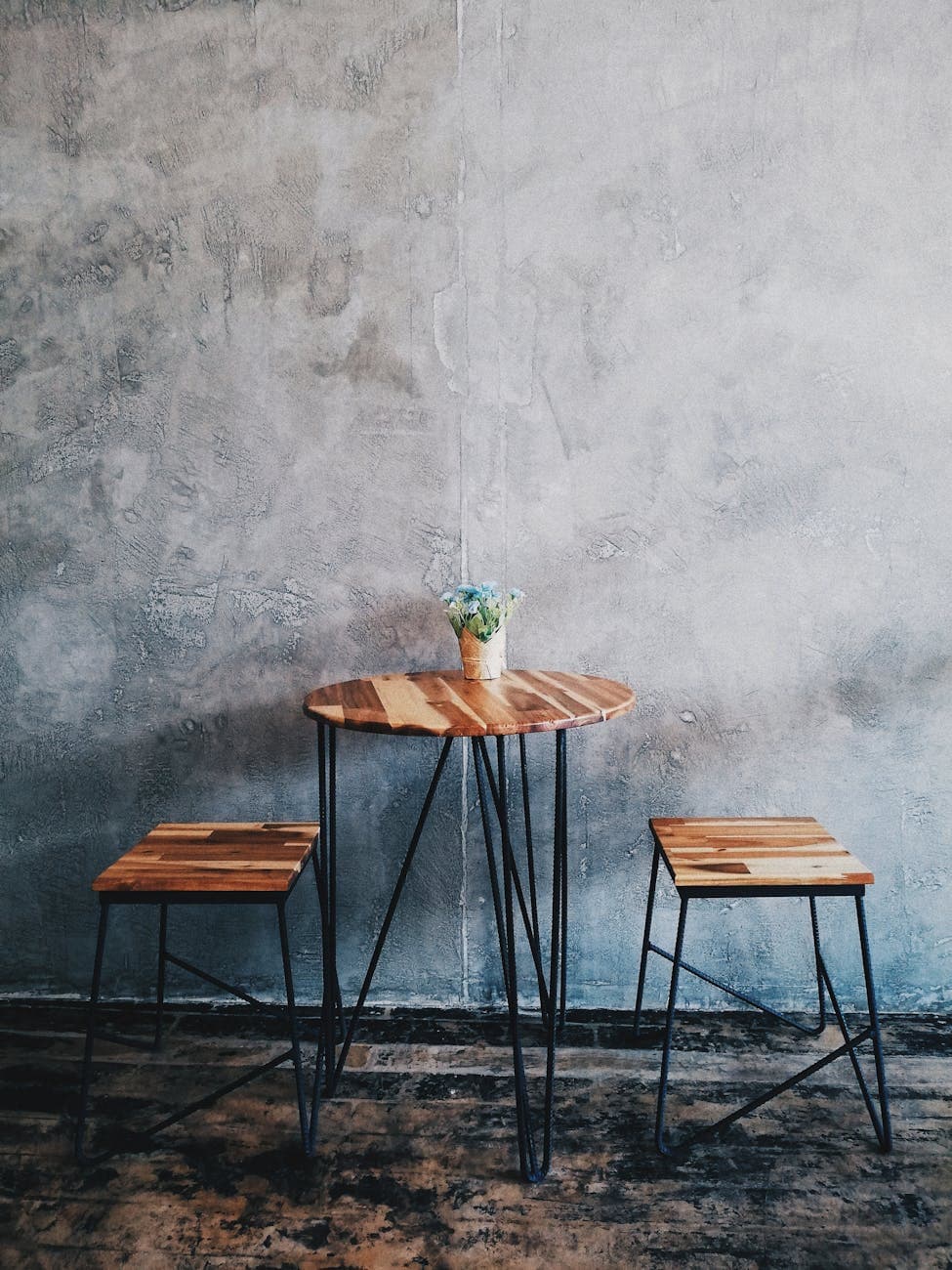 Ensemble table et chaises
