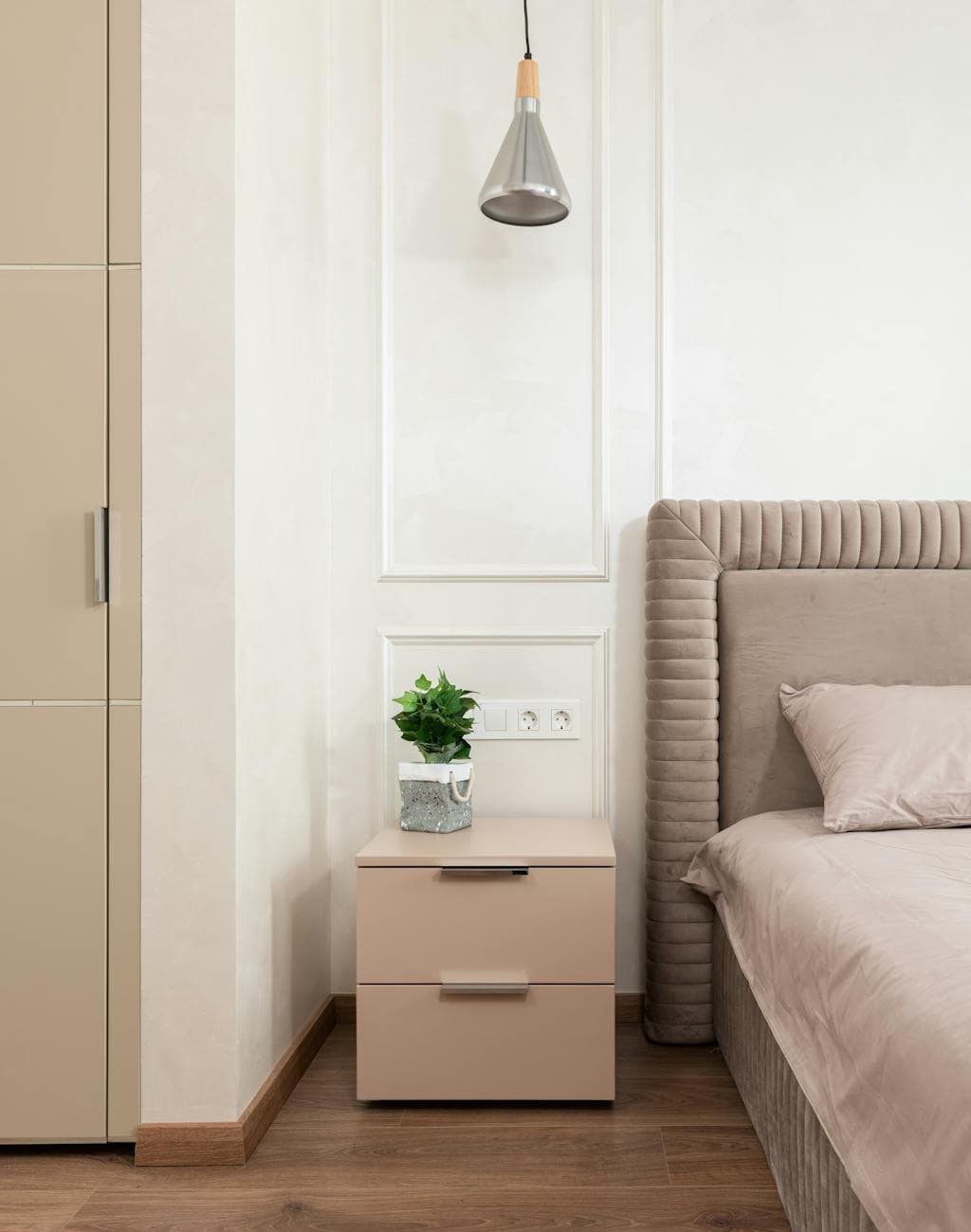 Table de nuit IKEA